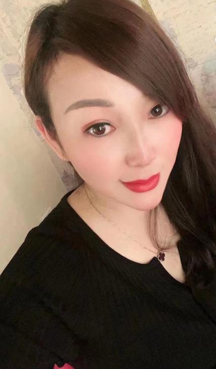 钟楼大胸少妇